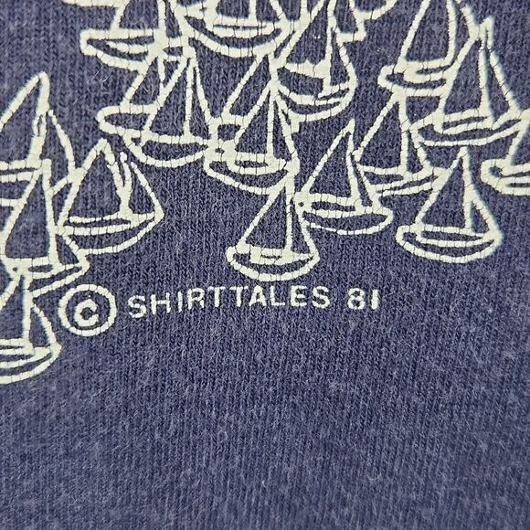 Vintage Fruit Of The Loom Shirttales 1981 Oh Sh!+ Frontside Graphic Tee XL - Picture 5 of 10